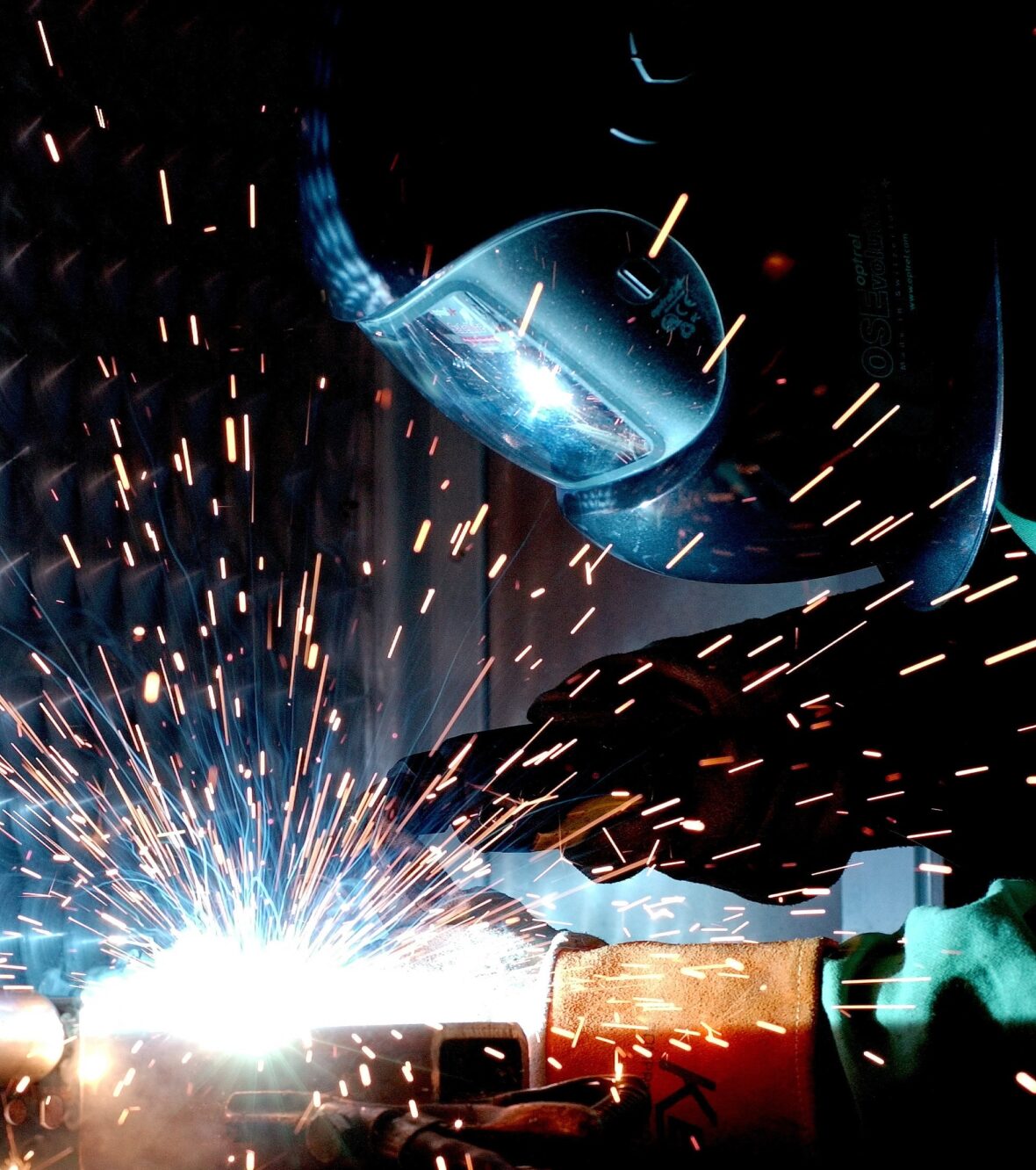 Smart tech takes on the liquid-steel manufacturing challenge